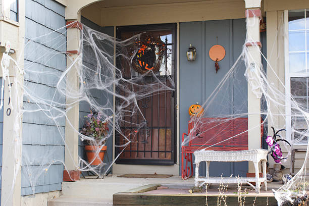 istock Decorated Holloween house 92136169