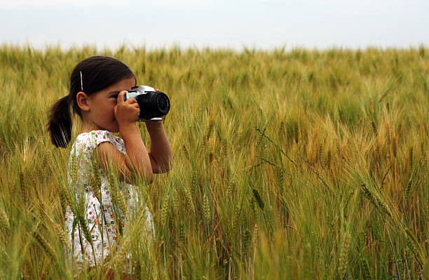 istock Girl taking pictures 92136542