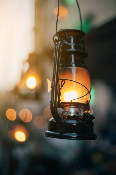 istock Old lamps in city streets 921391906
