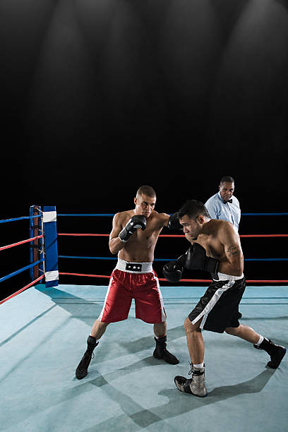 бокс матча - boxing ring фотографии стоковые фото и изображения