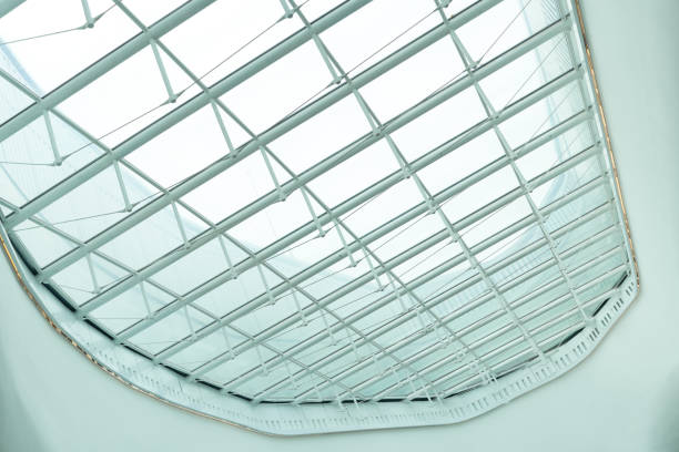 istock Ceiling structure of shopping mall uprisen view.as background interior decoration concept with copy space for your text or design. 921504030