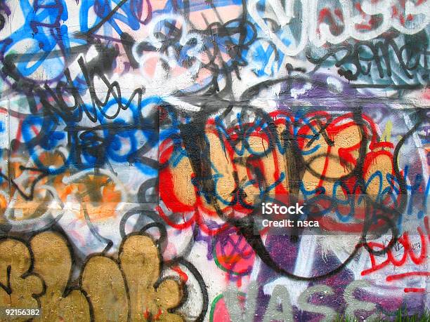 Photo libre de droit de Graffiti banque d'images et plus d'images libres de droit de Abstrait - Abstrait, Aliment cru, Animaux à l'état sauvage