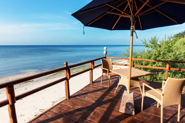 istock Enjoy Beach holidays At Tropical Beach 921578160