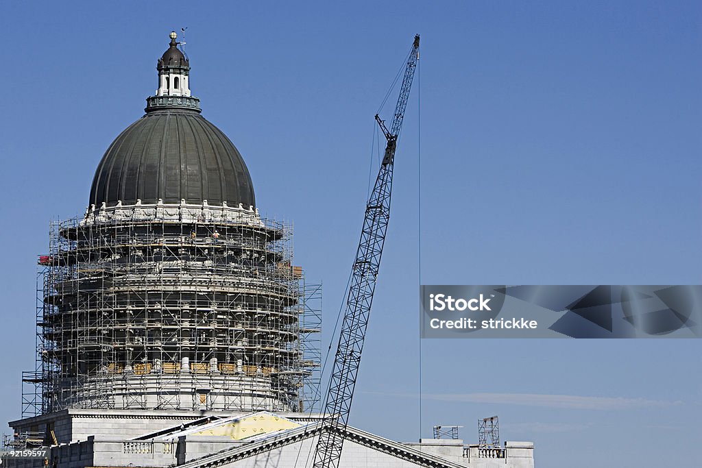 Rennovating Gobierno con copyspace - Foto de stock de Andamio - Herramientas de construcción libre de derechos