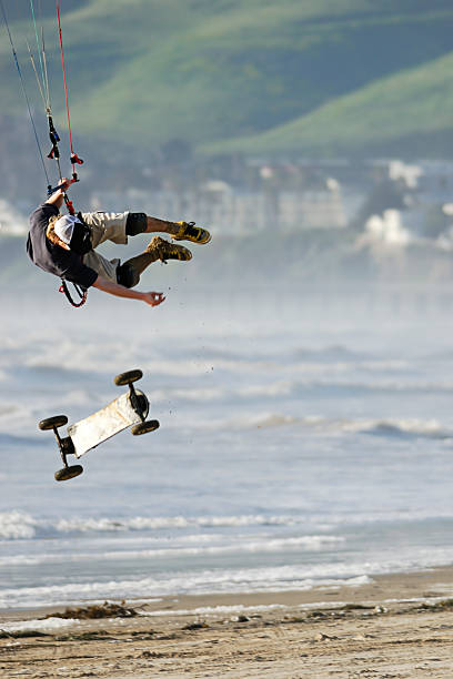 Cтоковое фото Kite Skateboarder Ловить Air