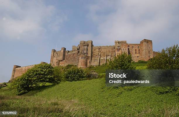 Bamburgh Castle Stockfoto und mehr Bilder von Anhöhe - Anhöhe, Bamburgh, Baum
