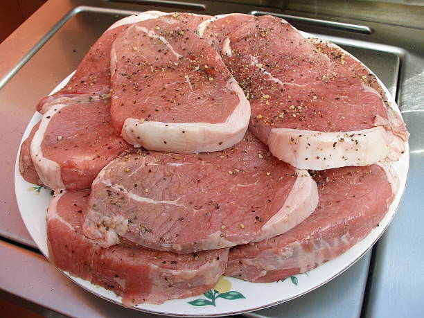 De carne sazonado - foto de stock