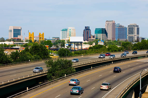 An Interstate in Sacramento, California with barely no cars  Sacramento downtown sacramento stock pictures, royalty-free photos & images