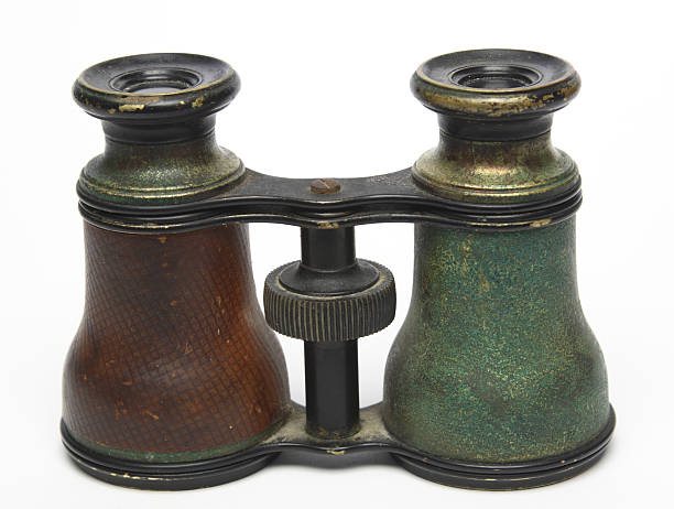 antigüedades binoculares - binoculars watching optical instrument closed fotografías e imágenes de stock