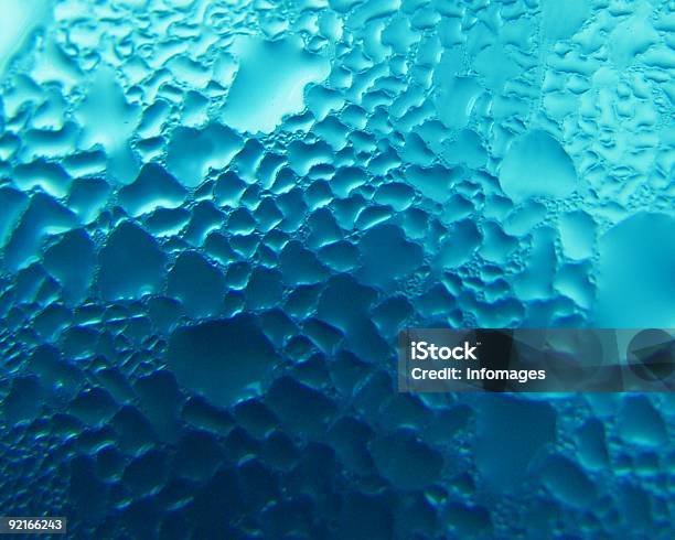 Condensação De Água Padrão Ii - Fotografias de stock e mais imagens de Abstrato - Abstrato, Azul, Bolha - Estrutura Física