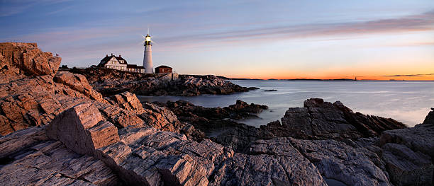 il portland head light - lighthouse maine portland maine scenics foto e immagini stock