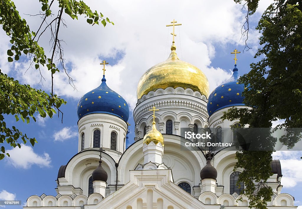 Mosteiro na região de Moscou - Foto de stock de Arquitetura royalty-free