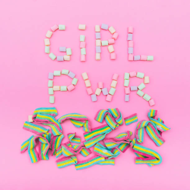 istock inscription GIRL PWR 921684072
