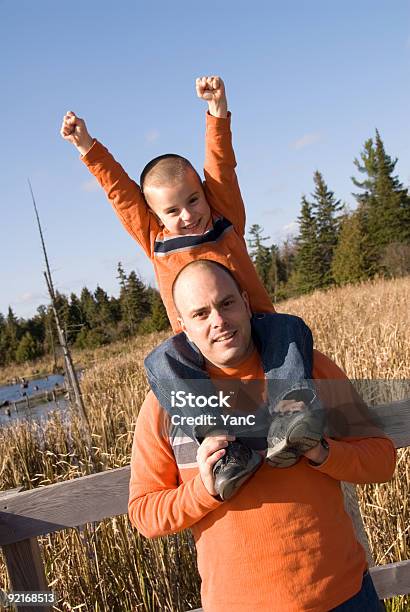 Foto de Alegria e mais fotos de stock de Adulto - Adulto, Amor, Animar