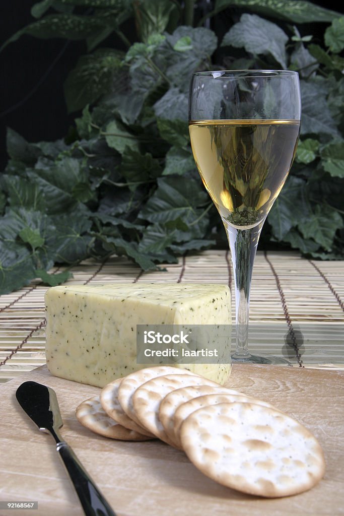 El vino y el queso 2. - Foto de stock de Boliche libre de derechos
