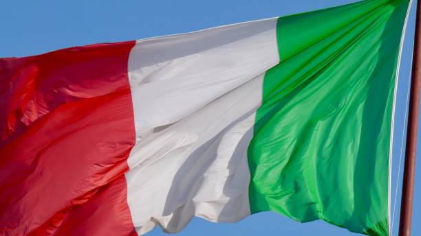 istock Flag of Italy 921690212
