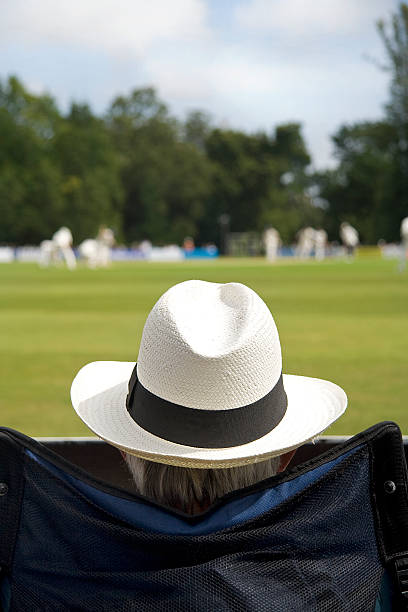 istock Cricket fan in sun hat 92172486