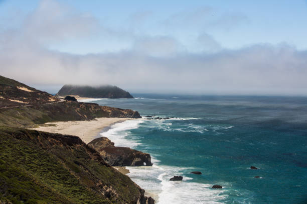 istock Scenic View Of Sea Against Sky 921737368