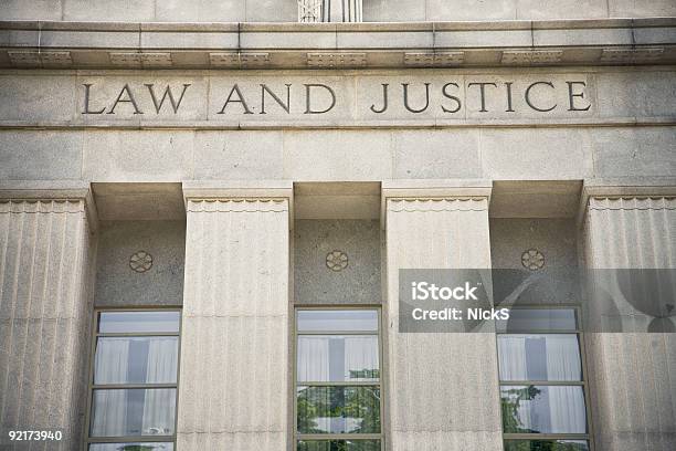 Prawa I Sprawiedliwości - zdjęcia stockowe i więcej obrazów Budynek sądu - Budynek sądu, Stan Karolina Północna, Budynek z zewnątrz