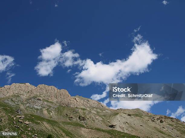 Foto de Nuvens Sobre Os Alpes Maritime Perto De Col De Larche e mais fotos de stock de Alpes europeus