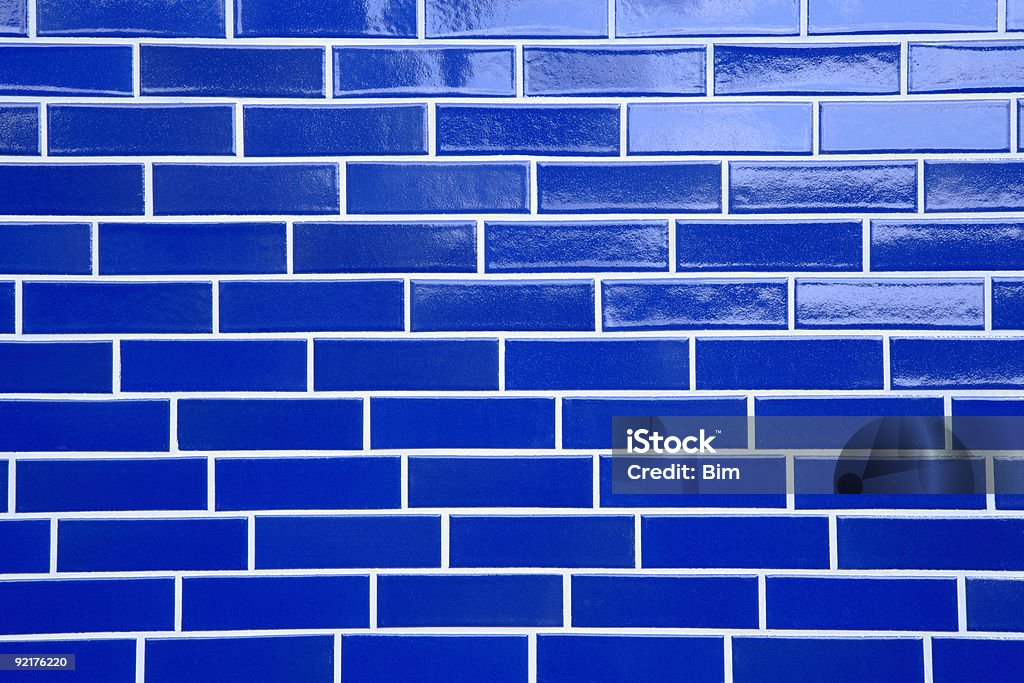 Blu sfondo di muro di mattoni - Foto stock royalty-free di A forma di blocco