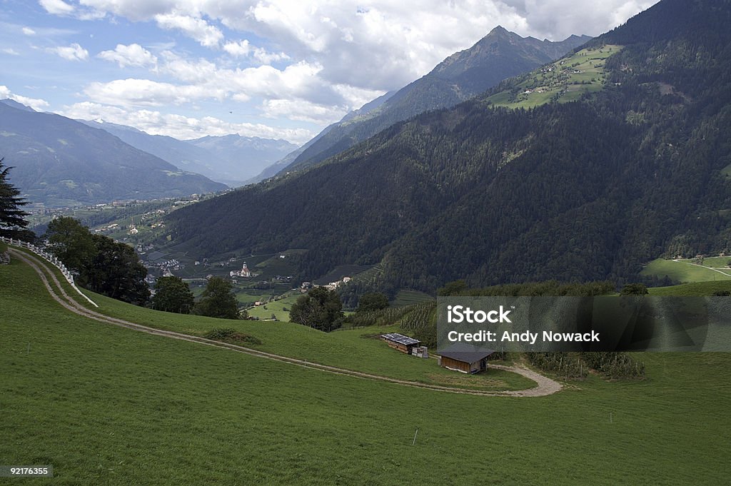 hill et dale - Photo de Alpes européennes libre de droits
