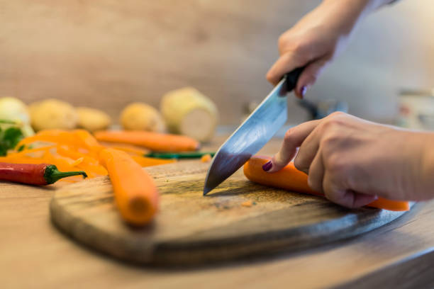 istock Making a healthy and  Organic lunch 921770932