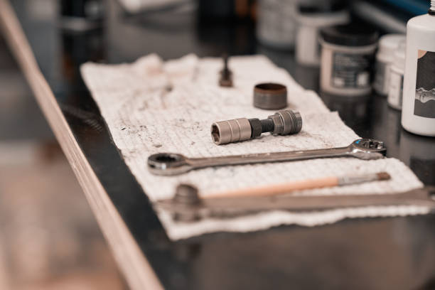 Fixable Items 40+ Fixable Stock Photos, Pictures & Royalty-Free Images - iStock