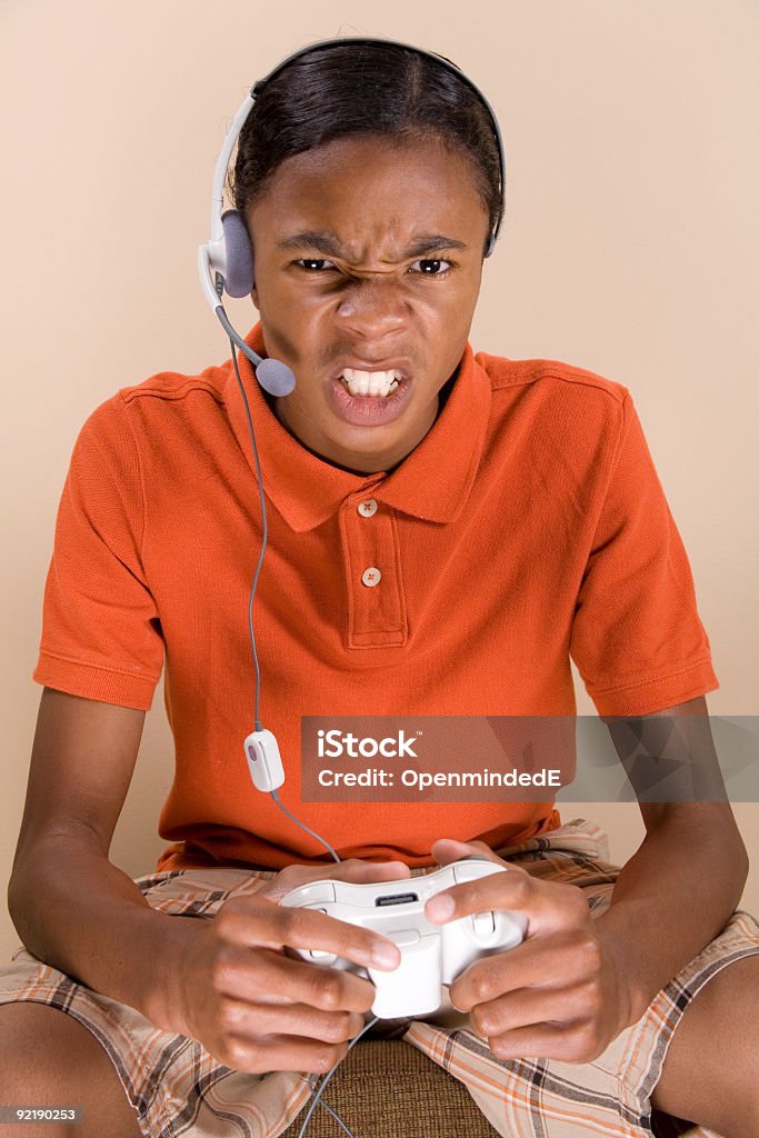 Angry Jogador de videogame - Foto de stock de Criança royalty-free