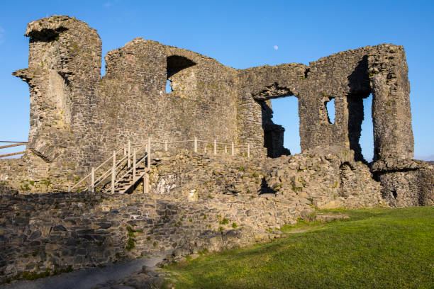 istock Ruins of Kendal Castle in the Lake District, UK 921904202