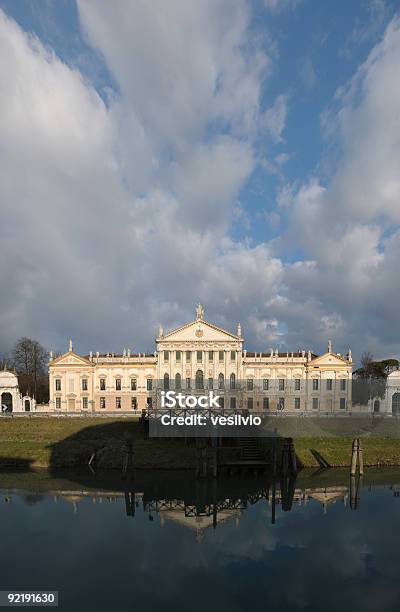 Villa Pisani Stockfoto und mehr Bilder von Villa - Villa, Architektur, Außenaufnahme von Gebäuden