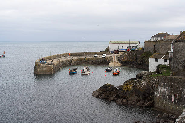 istock Coverack Harbour In Winter 92191779