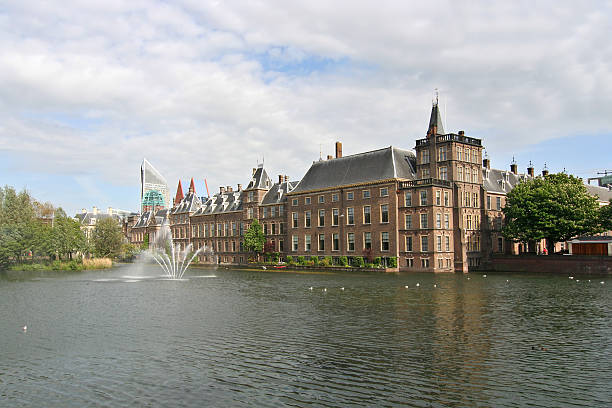istock Binnenhof, The Hague 92192053