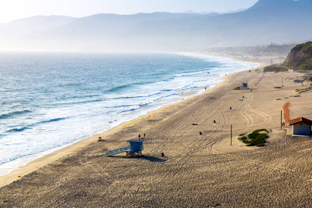 산타 모니카 해변, 캘리포니아 - santa monica beach beach california wave 뉴스 사진 이미지