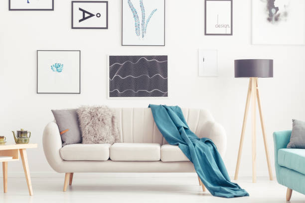 istock Living room with posters 921977102