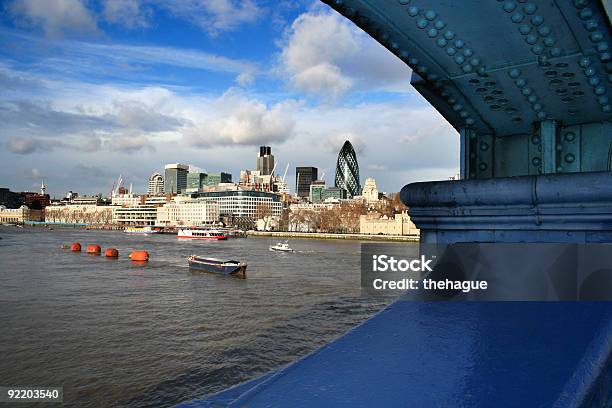 Blick Vom Tower Bridge Stockfoto und mehr Bilder von Aussicht genießen - Aussicht genießen, Blick durchs Fenster, Boje