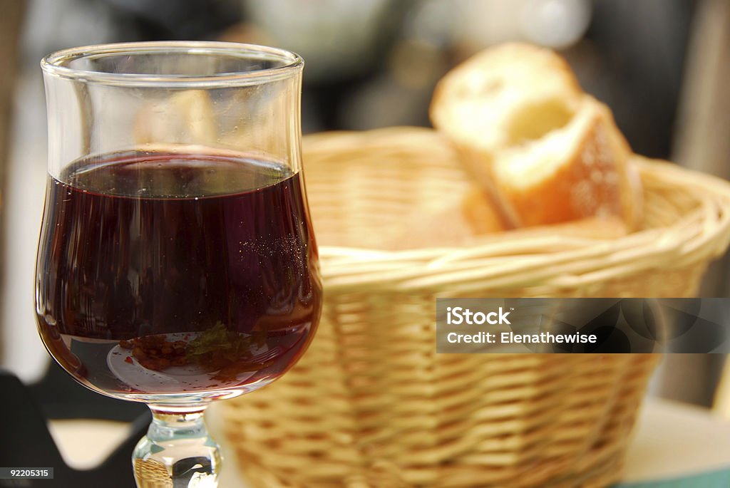 Pane e vino - Foto stock royalty-free di Alchol