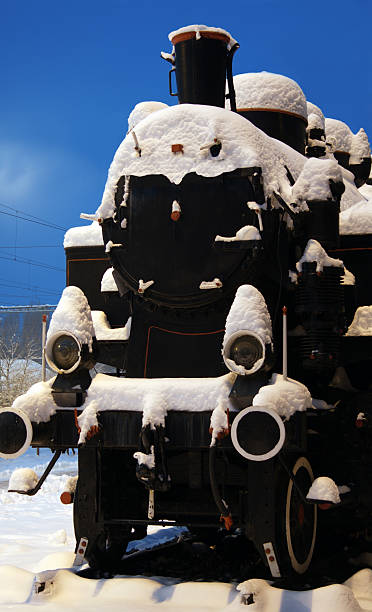 istock Winter Locomotive 92205818