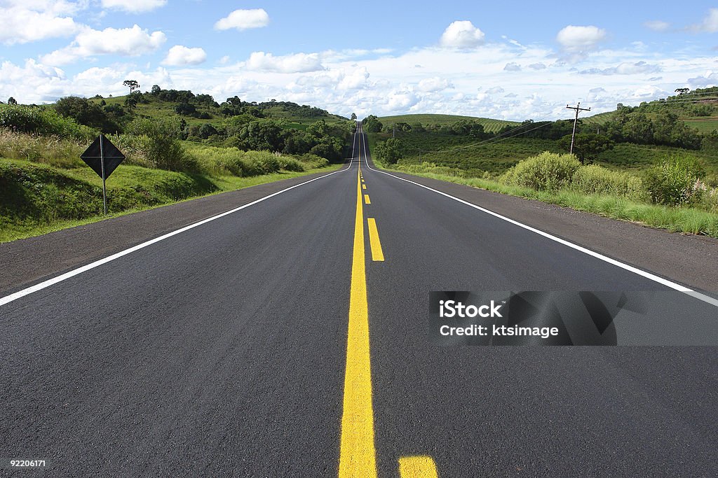 A Highway - Foto de stock de Arbusto royalty-free