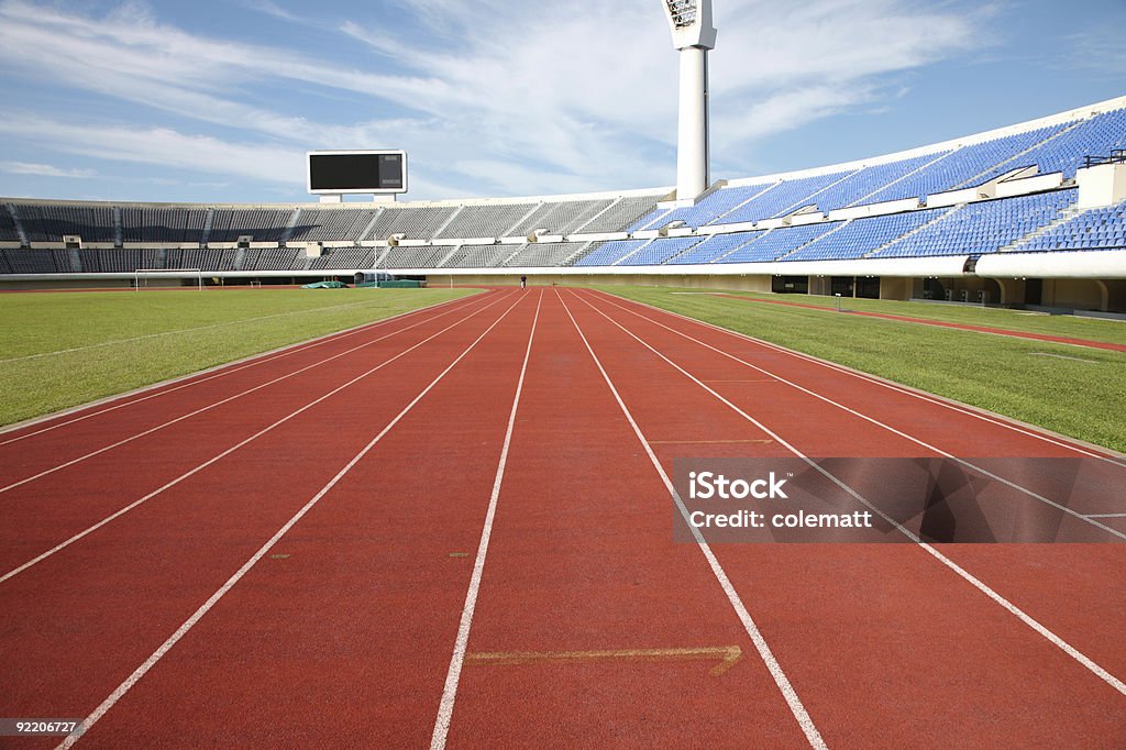 D'athlétisme voies - Photo de Couloir d'athlétisme libre de droits