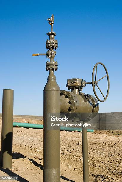 Газовый Закрученная Клапан — стоковые фотографии и другие картинки Без людей - Без людей, Бензин, Вайоминг