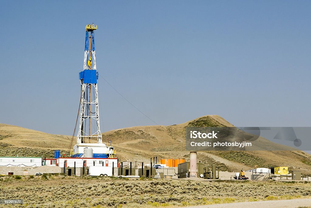 Oil field - Lizenzfrei Erdölpumpe Stock-Foto