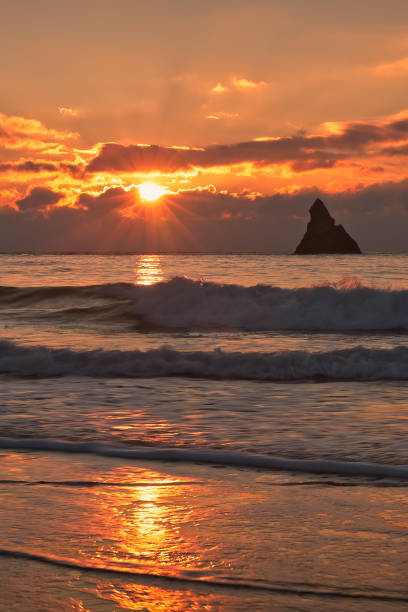istock Sunrise in Pembrokeshire 922094432