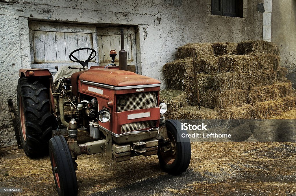 Vintage-Traktor - Lizenzfrei Landwirtschaft Stock-Foto