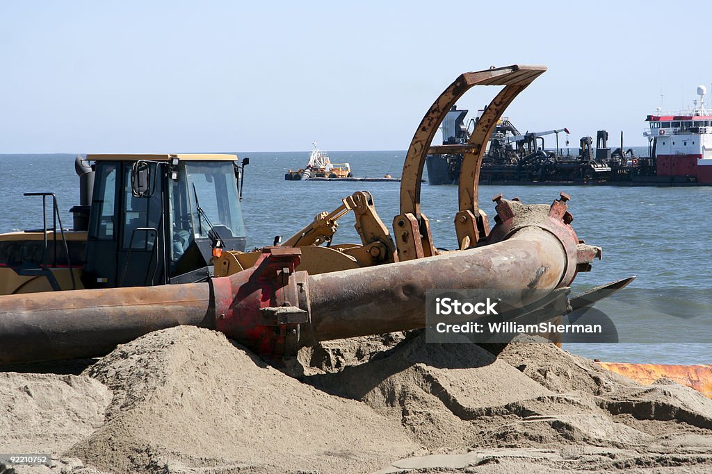 Tubo de levantar la playa de reaprovisionamiento - Foto de stock de Playa de Bethany libre de derechos