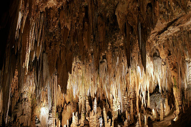 istock Cavern, Luray Caverns, Shenandoah National Park, Virginia 92215543