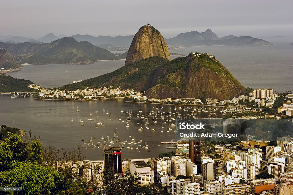 Montaña de Sugarloaf en Rio de Janeiro - Foto de stock de Aire libre libre de derechos