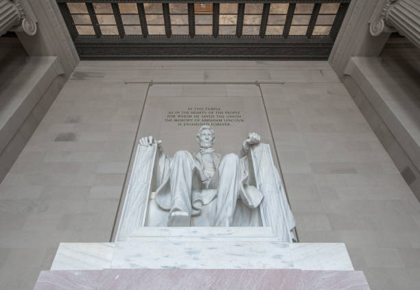 istock Lincoln Memorial in Washington, DC 922176910