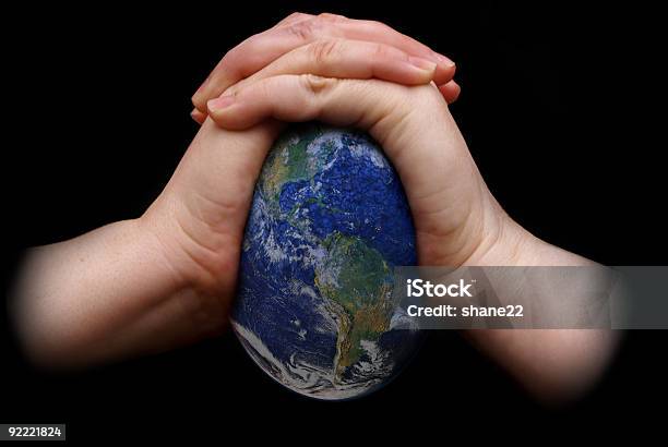 Spremere Il Mondo - Fotografie stock e altre immagini di Pianeta - Pianeta, Spremere, Blu