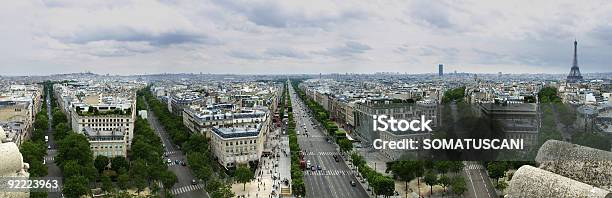 Champsélysées A Parigi - Fotografie stock e altre immagini di Veduta aerea - Veduta aerea, Parigi, Torre Eiffel